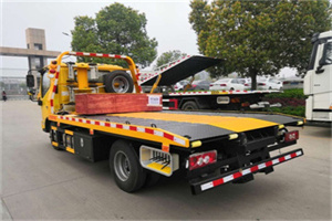 阿坝道路救援拖车报价